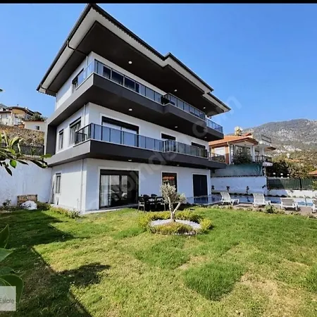 Ak 5 Star Villa Αλάνια