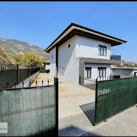 Ak 5 Star Villa Αλάνια